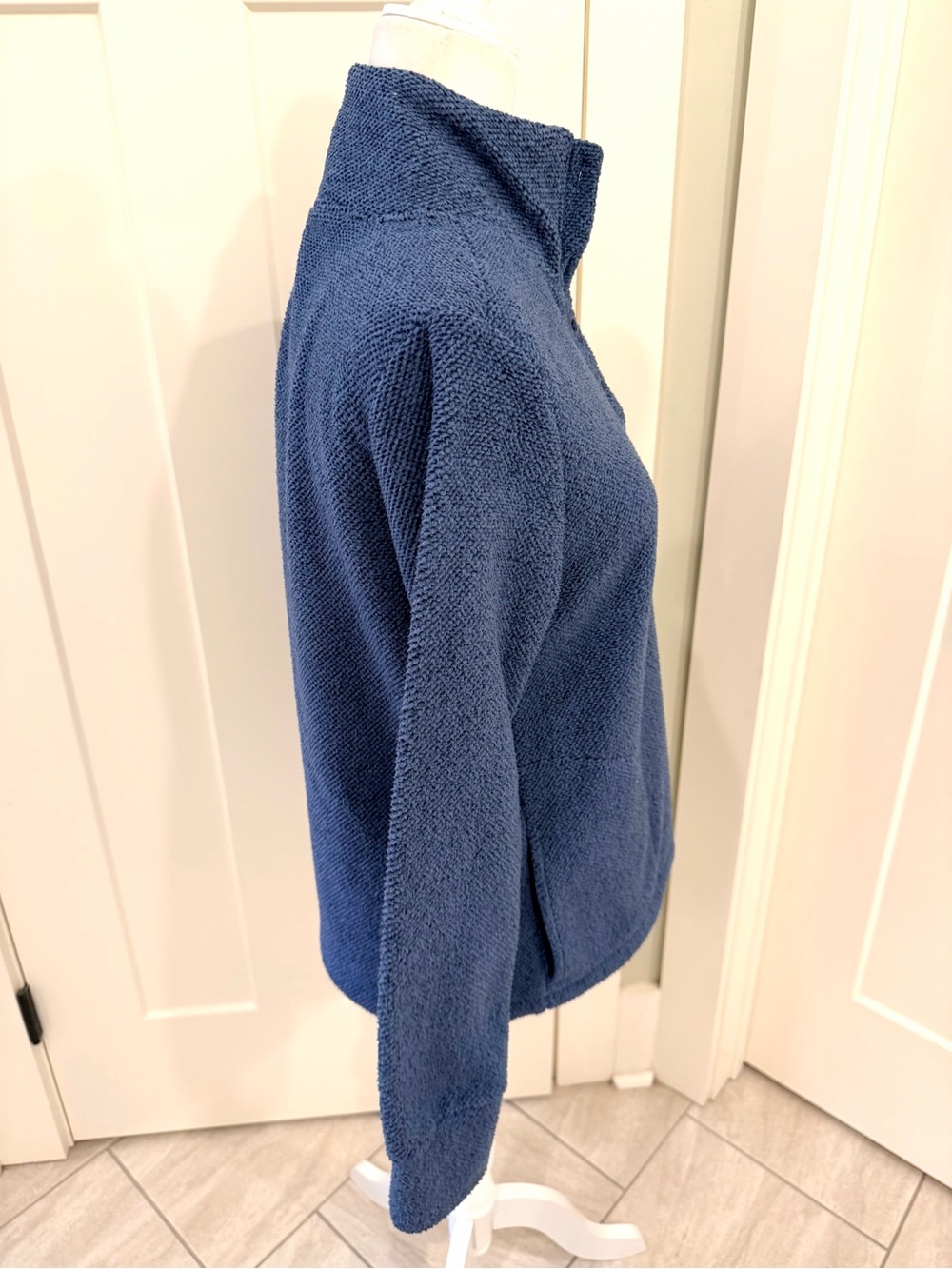 Balance Collection Outdoor Pullover, NWT - Picture 4 of 8